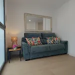 New Flat With Ac And Wifi Apartmán