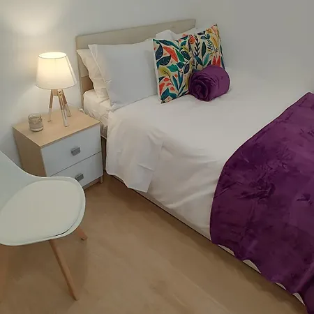アパート New Flat With Ac And Wifi バレンシア